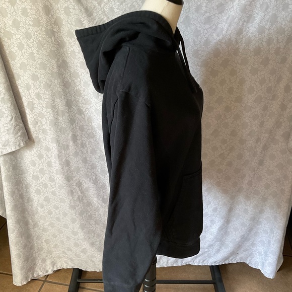 Patagonia Black Hoodie - Picture 6 of 7